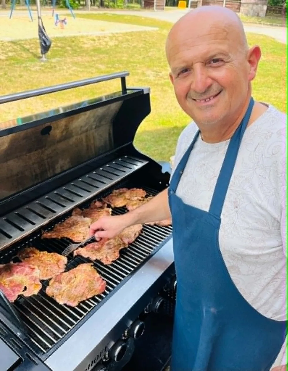 Tata przy grillu, catering grillowy Bar u Szymka Siemiatycze